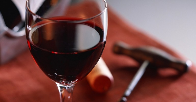 Red Wines are bad for your teeth. Opt for White Wines or clean teeth immediately after. Dental Cleanings, Worcester, Milbury, Shrewsbury, Auburn MA.