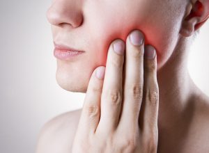 Warning Signs of Impacted Wisdom Teeth