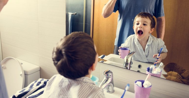 Your Kids Will Love Brushing Their Teeth with These 5 Dental Apps